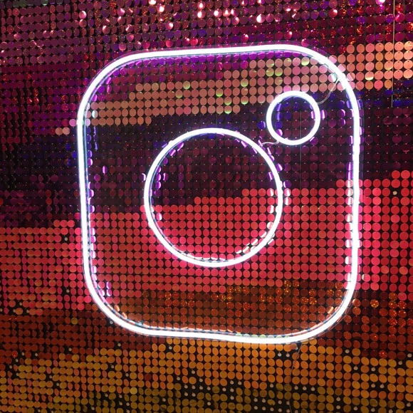 Meet your Posher, - Picture 1 of 1